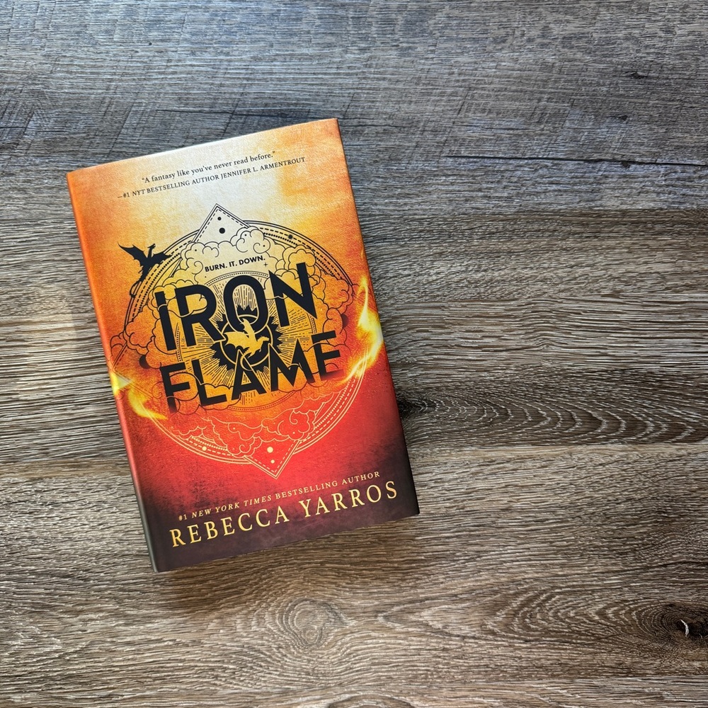 Iron Flame by Rebecca Yarros, Hardcover First Edition - Picture 1 of 6